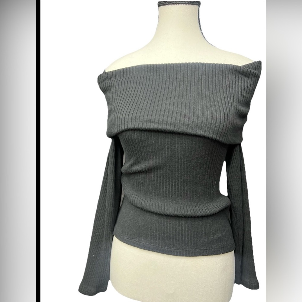 Madewell Charcoal Off-Shoulder Sweater